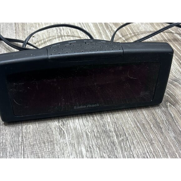 Vintage Radio Shack Digital Alarm Clock Black - Picture 1 of 6